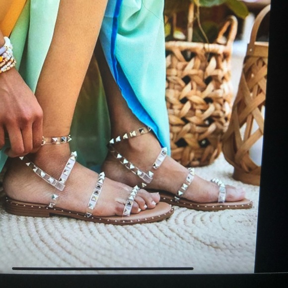 Forever Young Shoes - NWT Firever Ding-29 Tan/Clear Sandals Size 7